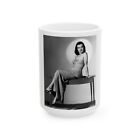 Ella Raines #11 (ikona vintage kobieca) Biały kubek do kawy