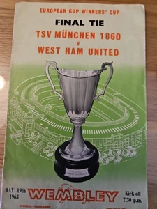 19/5/1965 West Ham v TSV Munich 1860 - European Cup winners Cup Final At Wembley - Picture 1 of 3