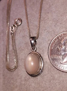Vintage 925 Sterling Silver Genuine Pink Moonstone Pendant/Necklace-18" Chain-7g - Picture 1 of 8