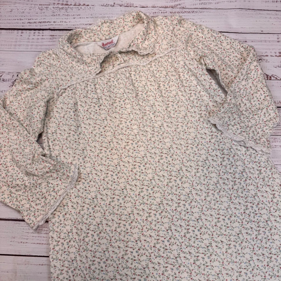 Duofold женщин два слоя ткани цветочный печать кнопка шеи ночная рубашка средний (читать) - Изображение 1 из 4