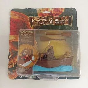 Pitates Of The Caribbean_Skiff Rowing Pintel And Prison Dog_Dead Man's Chest_New - Foto 1 di 8