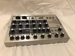Roland Edirol UA-700 Audio Midi Interface - Picture 1 of 7