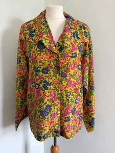 VINTAGE 1970s yellow bright floral patterned silk blouse size 8 - Picture 1 of 14