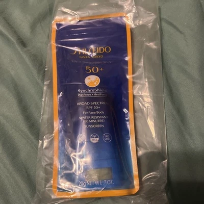 Shiseido прозрачный солнцезащитный крем Stick SPF 50 + 0,7 унц - Изображение 1 из 2