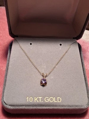 Pingente de colar delicado solitário de ametista ouro 10K corrente 18" - Imagem 1 de 4