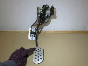 Nissan Patrol 2.8 Y61 97-04 throttle accelerator pedal sensor potentiometer - Picture 1 of 7