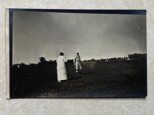 i 1670 Postcard Photo Woman With Early Baseball Player - Picture 1 of 3