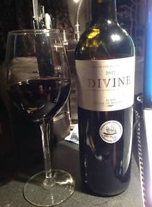 Vino rosso, n° 2 bottiglie di Bordeaux DIVINE anno 2012