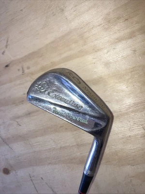 Spalding Executive Focal Powered 9 Iron - Image 1 of 4