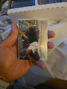 Malik Willis 2022 Skybox Metal Champions RARE Silver Dots RC SSP /299 ⭐️ MINT - Bild 1 von 1