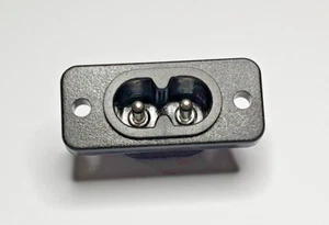 Conector de enchufe de alimentación AC 250V 2.5A - Conector de enchufe de 2 pines IEC320 - Envío y devolución gratuitos en el Reino Unido - Imagen 1 de 7