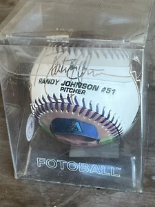 RANDY JOHNSON Autographed Photo Ball - Very Nice ( No Certificate) - Picture 1 of 6