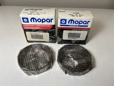 Taza espaciadora de cojinete de rueda Mopar 4746921 97-99 Dodge Ram 1500 2x2 2 piezas OEM nuevo en caja Foto 1 de 3