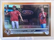 2022 Topps Gold Foil #122 Minnesota Meetup/Shohei Ohtani/Kenta Maeda