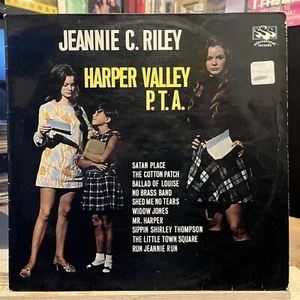 [COUNTRY/POP]~VG+ LP~JEANNIE C. RILEY~Harper Valley P.T.A.~[1971~SSS]~UK Import - Picture 1 of 5