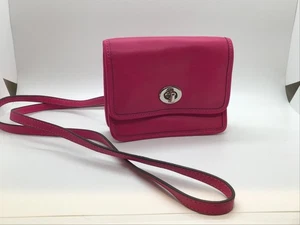 Vintage Coach Mini Pink Leather Crossbody Turnlock - Picture 1 of 11