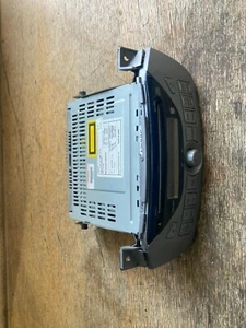 SUZUKI ALTO SZ3 MK5 5DR 1.0 2011 RADIO SETERO CD PLAYER HEAD UNIT 39101M68K00 - Picture 1 of 3