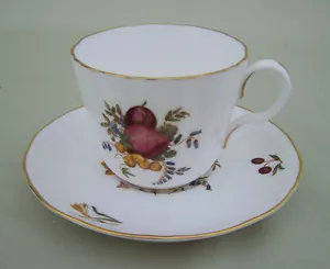 Royal Worcester Delecta Coburg Form Tasse & Untertasse Set - Bild 1 von 4