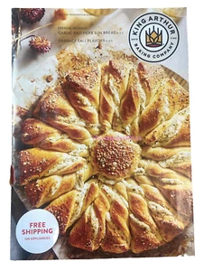 KING ARTHUR FLOUR Baker's catalogue ⛸ Holiday Inspiration 2023 ⛸ Cinnamon Roll - Imagen 1 de 14