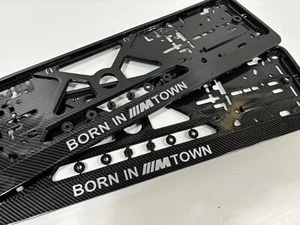 2x Auto Kennzeichen Umrandung Halter Rahmen Born In M TOWN AFTERMARKET - Bild 1 von 9