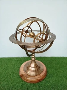Antica sfera armillare zodiaco su base in legno decorazione tavolo nautico da... - Foto 1 di 8