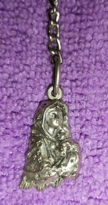 keychain Our Lady with the Child, silver-colored metal - Portugal - Picture 1 of 3