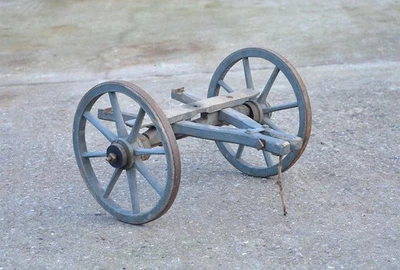 Carro para perros pequeño vintage antiguo - eje delantero con ruedas de madera 35,5 cm - PUBLICACIÓN GRATUITA Foto 1 de 4