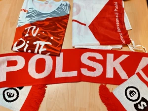 3 Teile: Schal   Polska+ T-Shirt Polska + Fussbalbanner POLSKA (Polen) - Bild 1 von 15