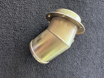 Cuello de llenado de combustible del tanque de gasolina OEM para Datsun 280z 1975-1976 zinc Foto 1 de 4