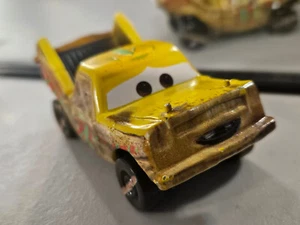 Disney Pixar Cars Thunder Hollow Demolition Derby Taco #4 Bent Mattel - Picture 1 of 8