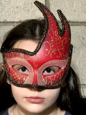 MASCARILLA DE MARDI GRAS ROJA FUEGO DISFRAZ DE HALLOWEEN TALLA ÚNICA PARA LA MAYORÍA Foto 1 de 4