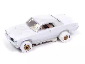 Auto World Thunderjet SC406-1A 1964 Pontiac GTO iWheels HO Scale Slot Car - Picture 1 of 2