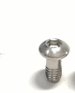 Stainless Steel Banjo Bolt For Shimano Saint 820 and XT M8020 Brakes - Picture 1 of 1