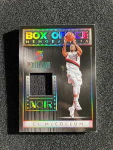 2018-19 Panini Noir Box Office Memorabilia CJ McCollum #BX-CJM Numbered /99 - Bild 1 von 2