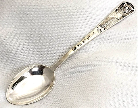 Texas Oil Well Steer Sterling Silver Souvenir Spoon Lone Star Kachina Hallmark Cover