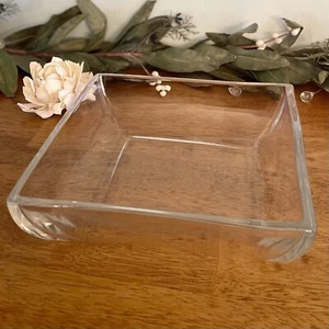 Vintage Thick Clear Glass Square Dish Curved Corner Serving Display Heavy - Picture 1 of 11