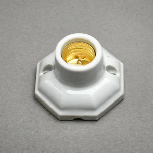 E27 Lamp Ceramic Holder Bulb Socket Adapter Fitting Bulb HEAT EMITTER - Picture 1 of 4
