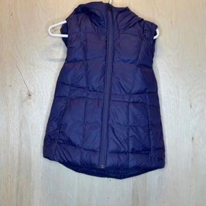 Under Armour Hooded Vest Womens Size Small Excellent Preowned Condition - Picture 1 of 5