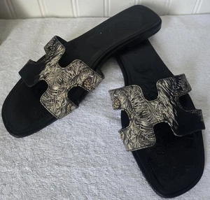 Authentic Hermes Oran H Multicolor Slide Flat Sandal Size 38.5 US 8.5 - Picture 1 of 9