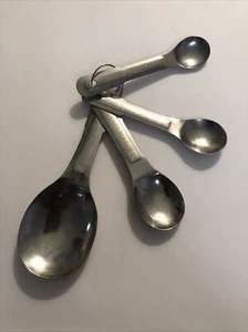 Vintage Measuring Spoons Nesting Set of 4 Stainless Japan Wire Ring Retro MCM - Picture 1 of 7