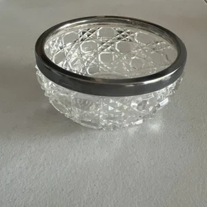 Vintage Crystal Bowl Silver Rim Candy Dish Trinket 4.25” - Bild 1 von 4