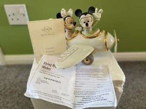 Lenox Disney Showcase Collection, Flying Hogh With Mickey Display Ornament