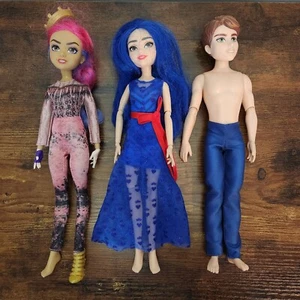 Poupée Disney Descendants Audrey, Evil Doll & Ben Fasion 11" de haut - Photo 1/7
