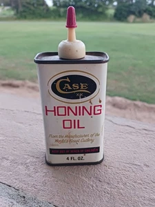 Case XX Honing Oil 4 FL. Oz. Tin Can w/ Red Cap Vintage Pocket Knives Made USA - Picture 1 of 9