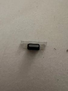 PS5 Mute Button Schwarz - Bild 1 von 2