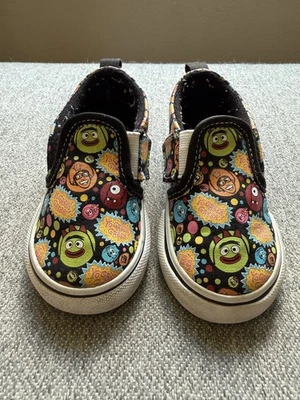 Vans Yo Gabba Gabba Multi Face Kids Size Toddler 6 Classic Slip On Shoes - Image 1 of 4