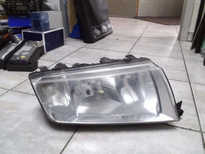 Orig. Scheinwerfer rechts Skoda Fabia 2.0 Combi 6Y - Bild 1 von 3