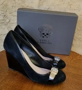 Vince Camuto Morinas Black Suede And Patent Leather Wedges - Picture 1 of 11