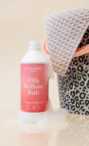QUASAR - THE ESSENCES OF ELDA BRILLIANT BATH SCENTED ANTI-SCALING DETERGENT 750ML - Picture 1 of 1