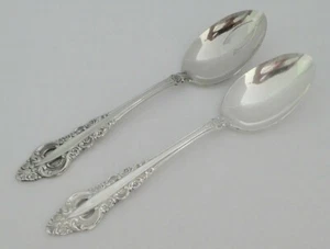REED & BARTON Majesty 2 Serving Spoons Silver - Picture 1 of 8